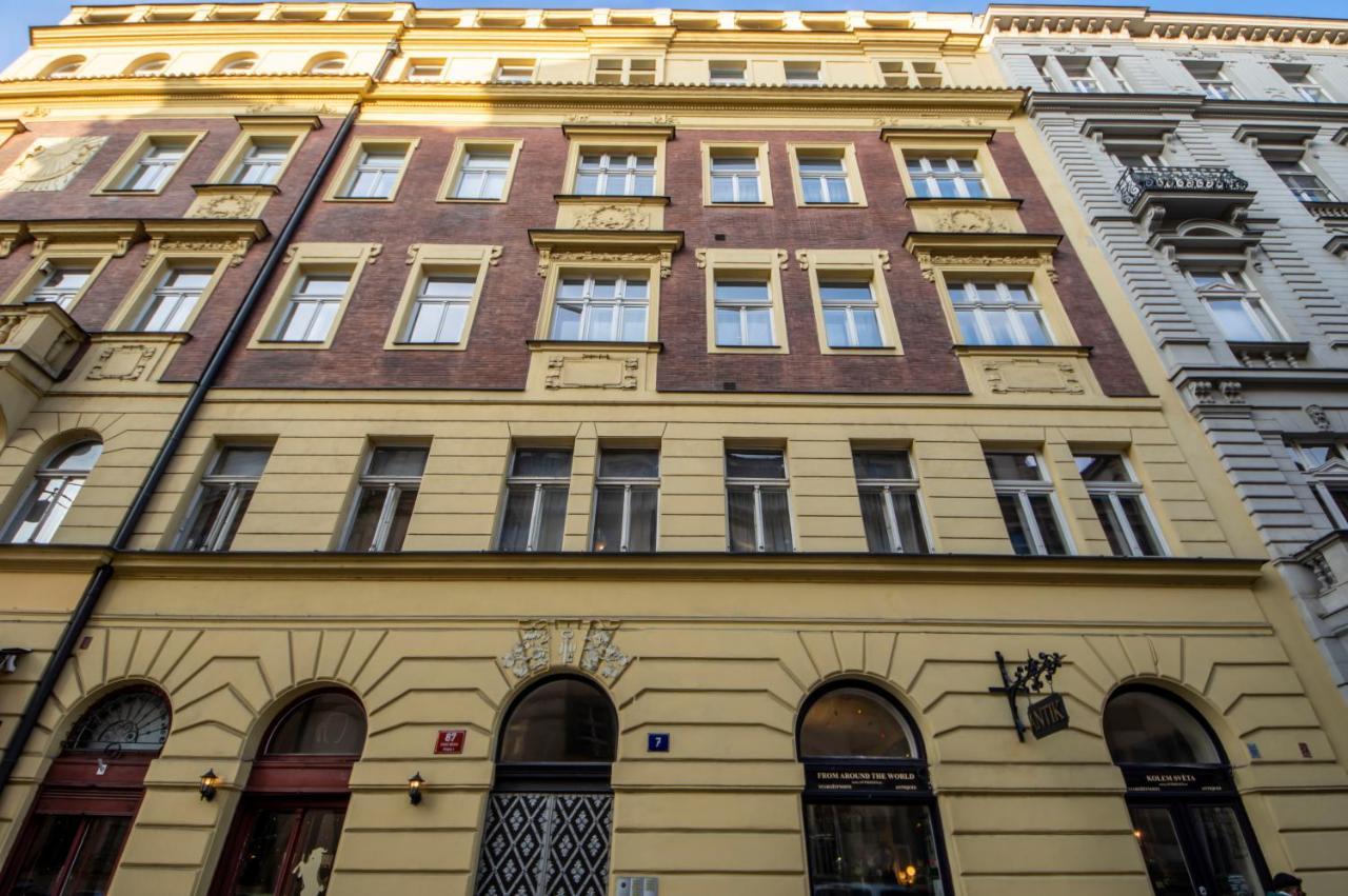 Autentic Apartments Platnerska Praga Esterno foto